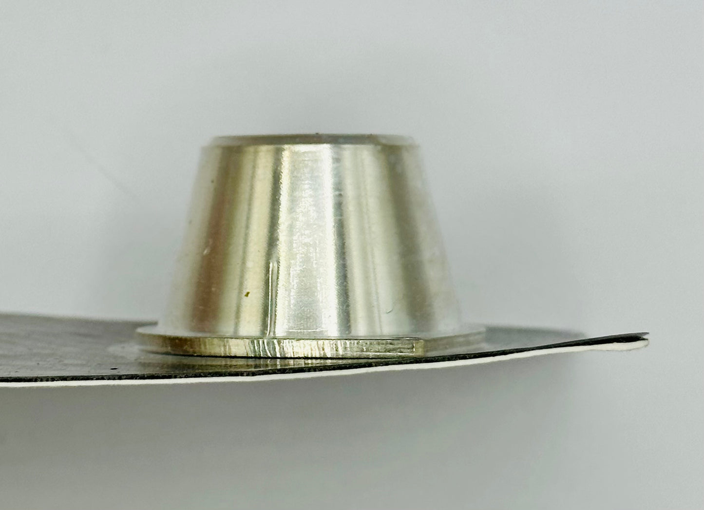 Quik-Latch Mini Mounting Buckets